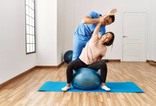 How Pilates Complements Physiotherapy for Sports Hernia Recovery