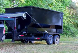 Seasonal Cleanup Made Easy with Dumpster Rentals