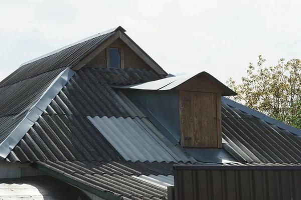 How to Spot a Reliable Roofing Contractor in Omaha